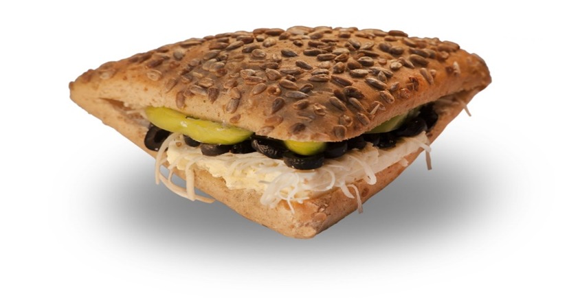 AYÇEKİRDEKLİ CLUP SANDVİÇ